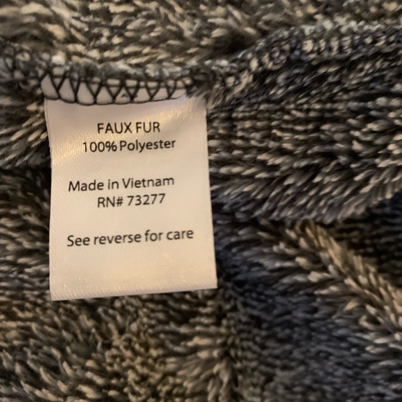 NWT Super soft cozy 2 pice lounge set Dark Gray top & plaid lounge pants Size S - Picture 9 of 10